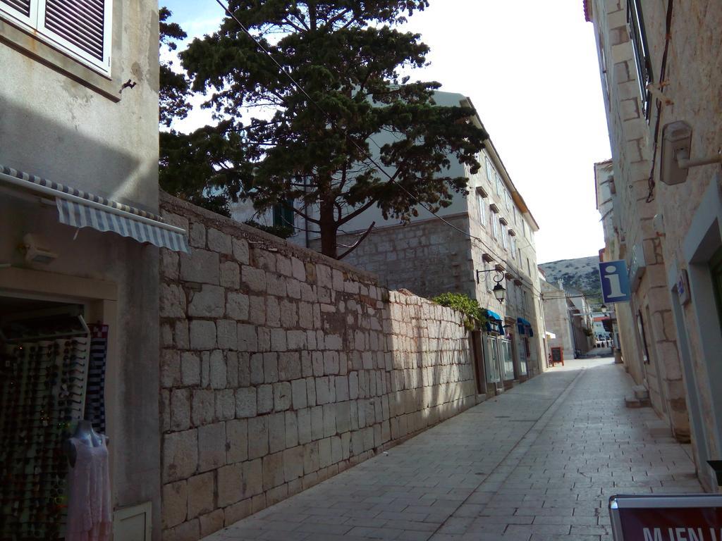 Apartments Magdalena Pag Town Extérieur photo