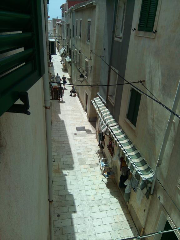 Apartments Magdalena Pag Town Extérieur photo